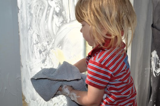 Finger-painting fun on glass!