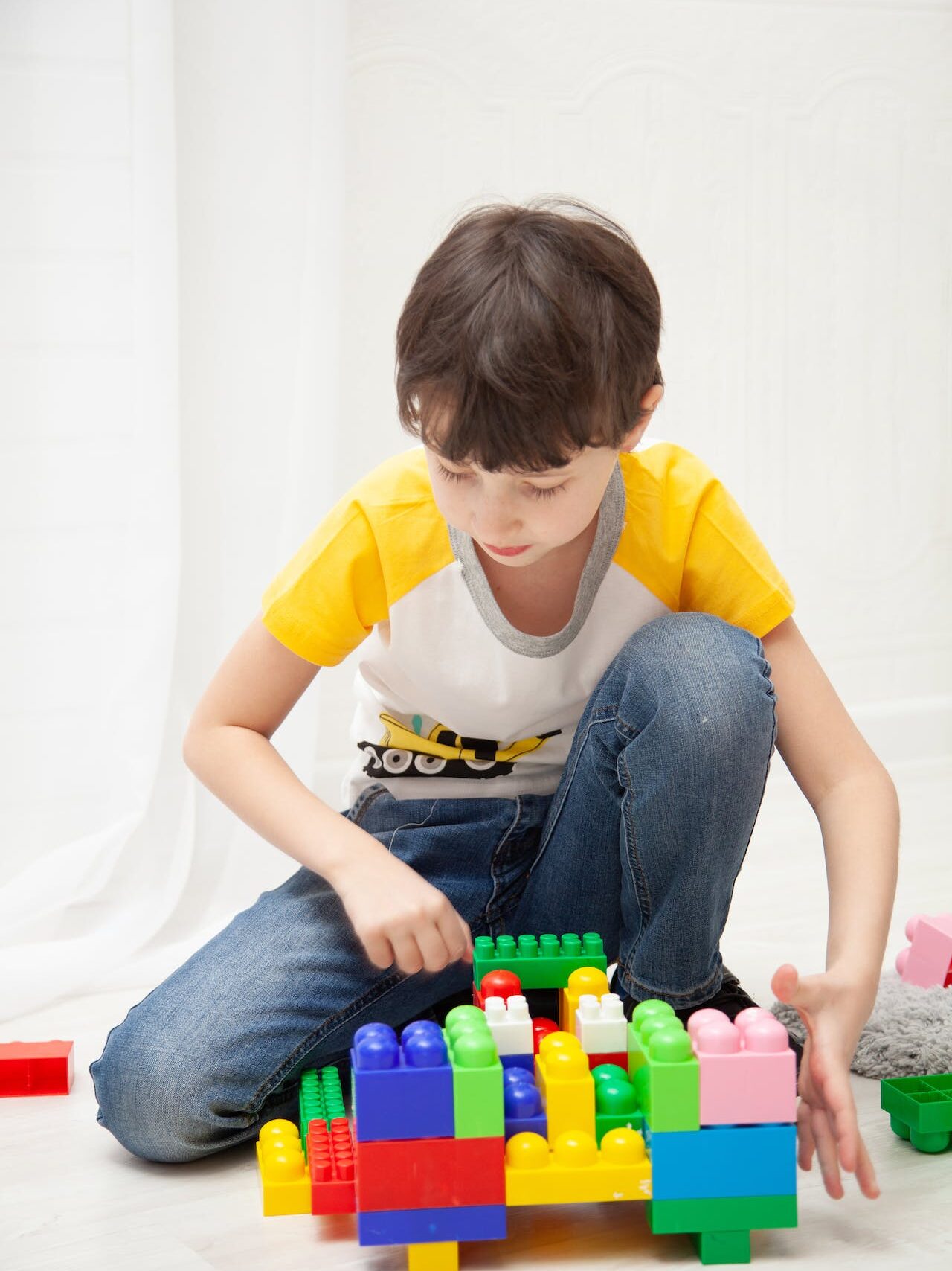 LEGO therapy aimed to create an effective social skills program applicable in various settings.
